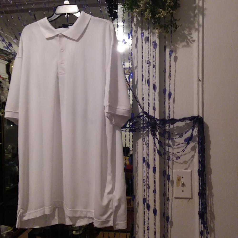 ADORABLE DEVON & JONES SHIRT NWOT